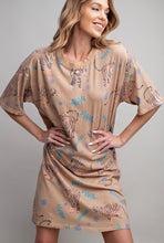 Load image into Gallery viewer, Tiger Printed Tunic Dress
