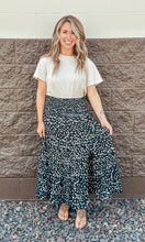 Load image into Gallery viewer, Printed Slit Midi Skirt
