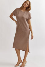 Load image into Gallery viewer, Ribbed Short Sleeve Midi Dress
