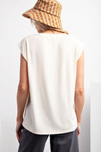 Load image into Gallery viewer, Sleeveless Knit Boxy Top
