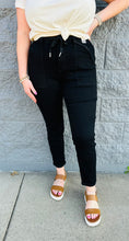 Load image into Gallery viewer, Judy Blue High Waisted Black Jogger
