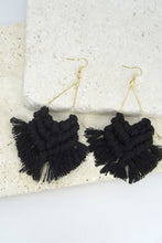 Load image into Gallery viewer, Thread Tassel Earring
