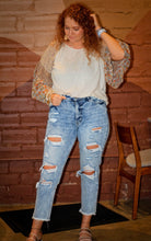 Load image into Gallery viewer, KanCan HIGH RISE FRAY HEM WITH SIDE SPLIT MOM JEAN
